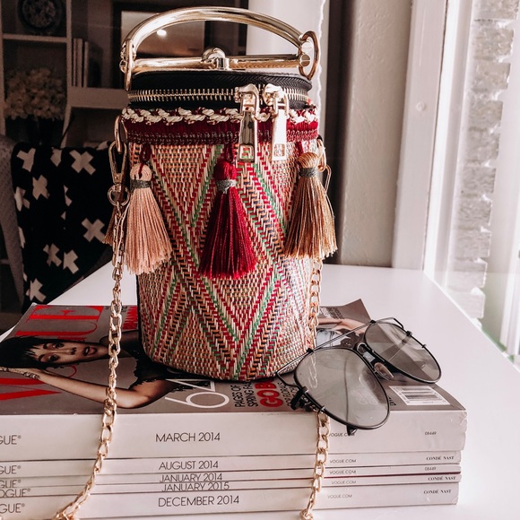 Calypso Tassel Bucket Bag ❤️ - Picture 1 of 8